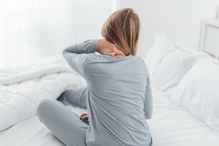 sleeping with a neck hernia